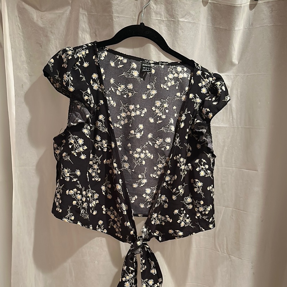 Shein Floral Black Wrap Front Tie Top